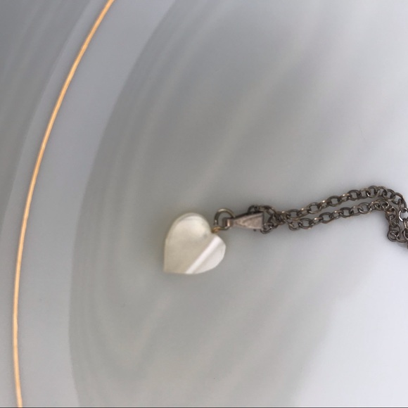 Tiny Shiny Pearly Heart shaped necklace. - Picture 8 of 10